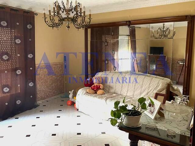 #947 - Casa para Venta en Utrera - Andalucía