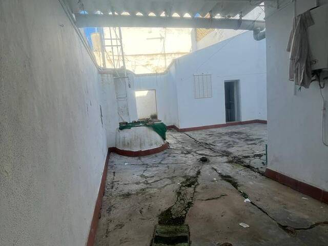 #1049 - Casa para Venta en Utrera - Andalucía - 1