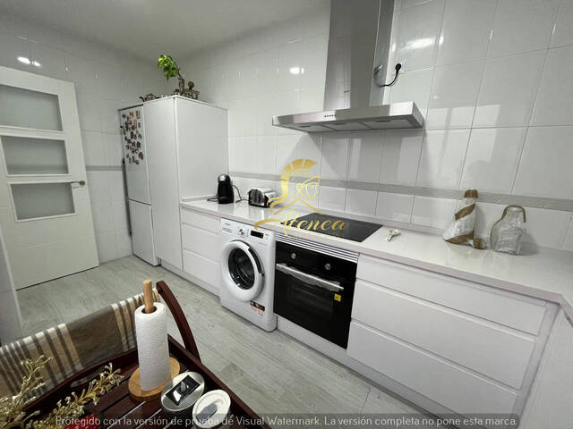 #1140 - Casa para Venta en Utrera - Andalucía